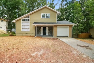 6745 Buckhurst Trail Atlanta, GA 30349